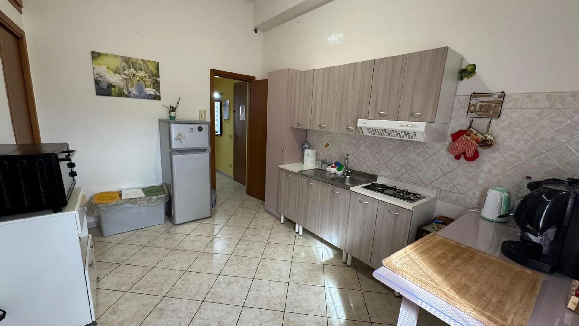A Casa Di Ste - Vicino Aeroporto Falcone Borsellino Carini 0*,  Italia